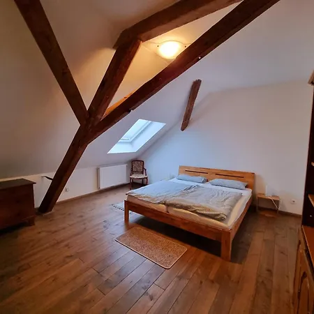 Ueber Den Daechern Im Alten Pastorat